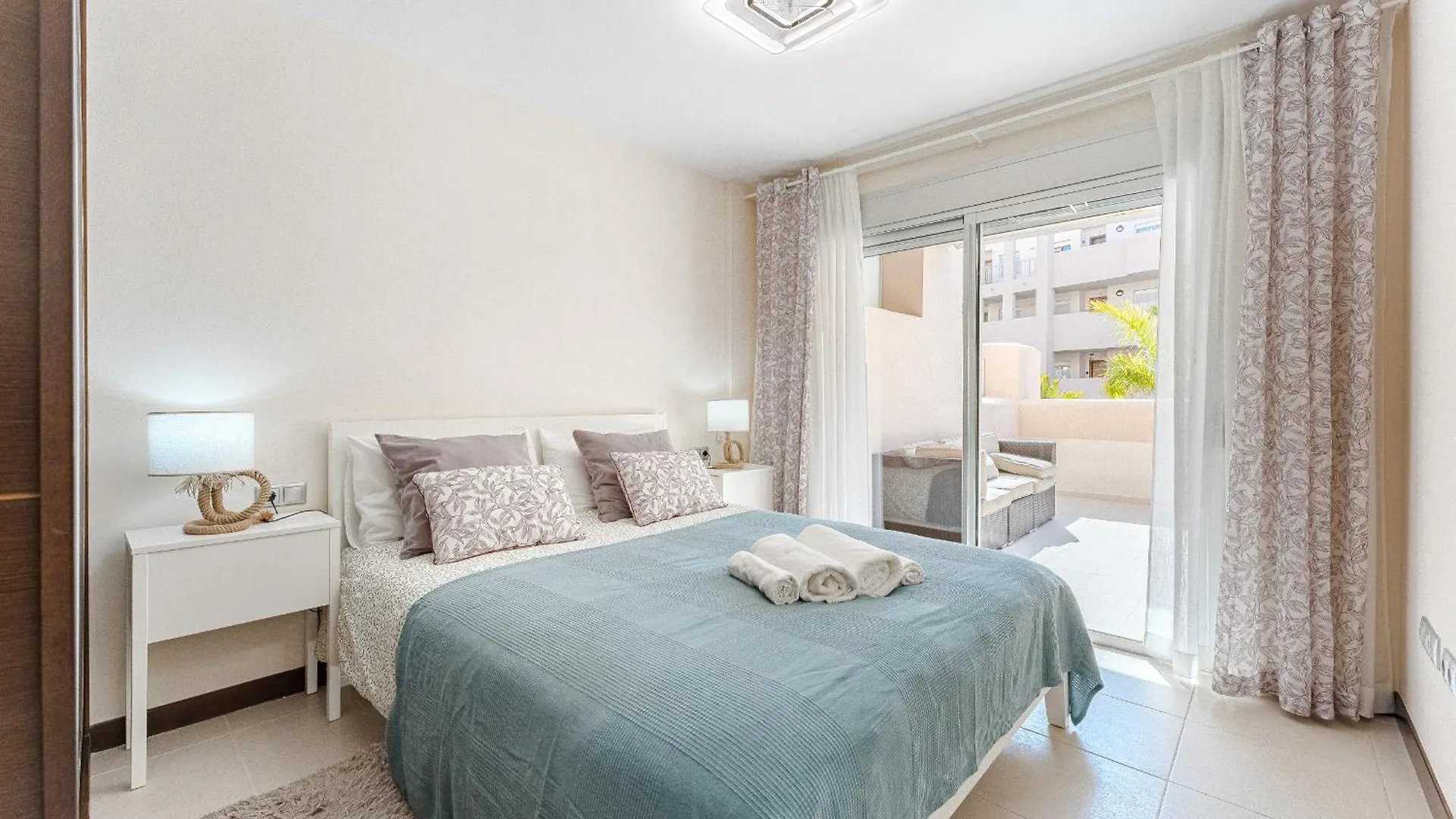 Cozy Apartment In Playa Paraiso Costa Adeje